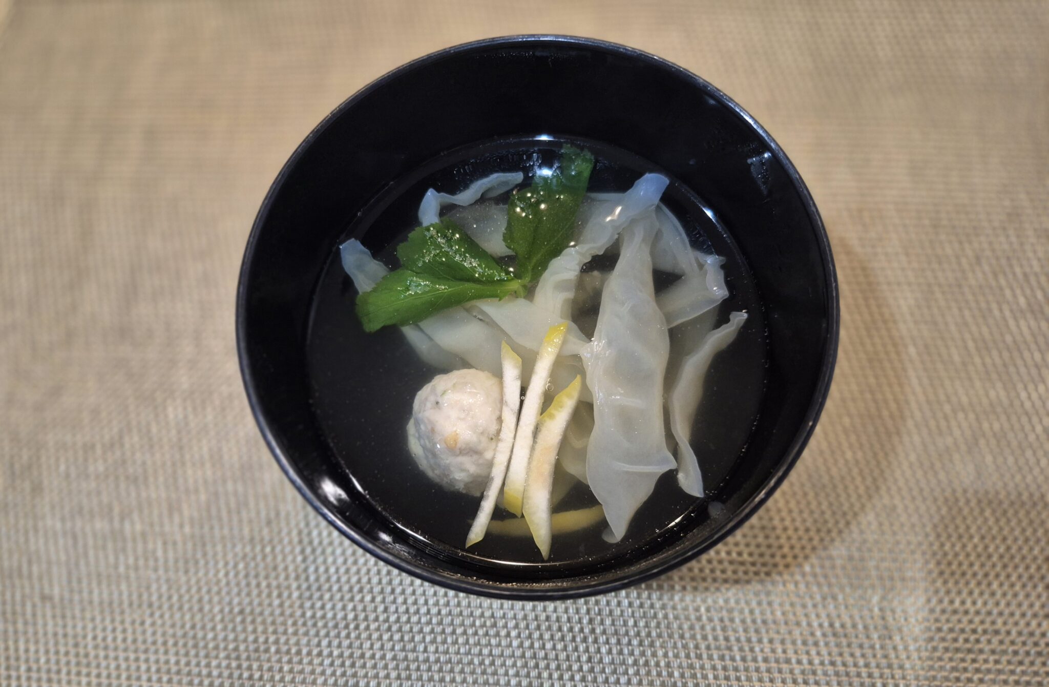 きくらげのお吸い物